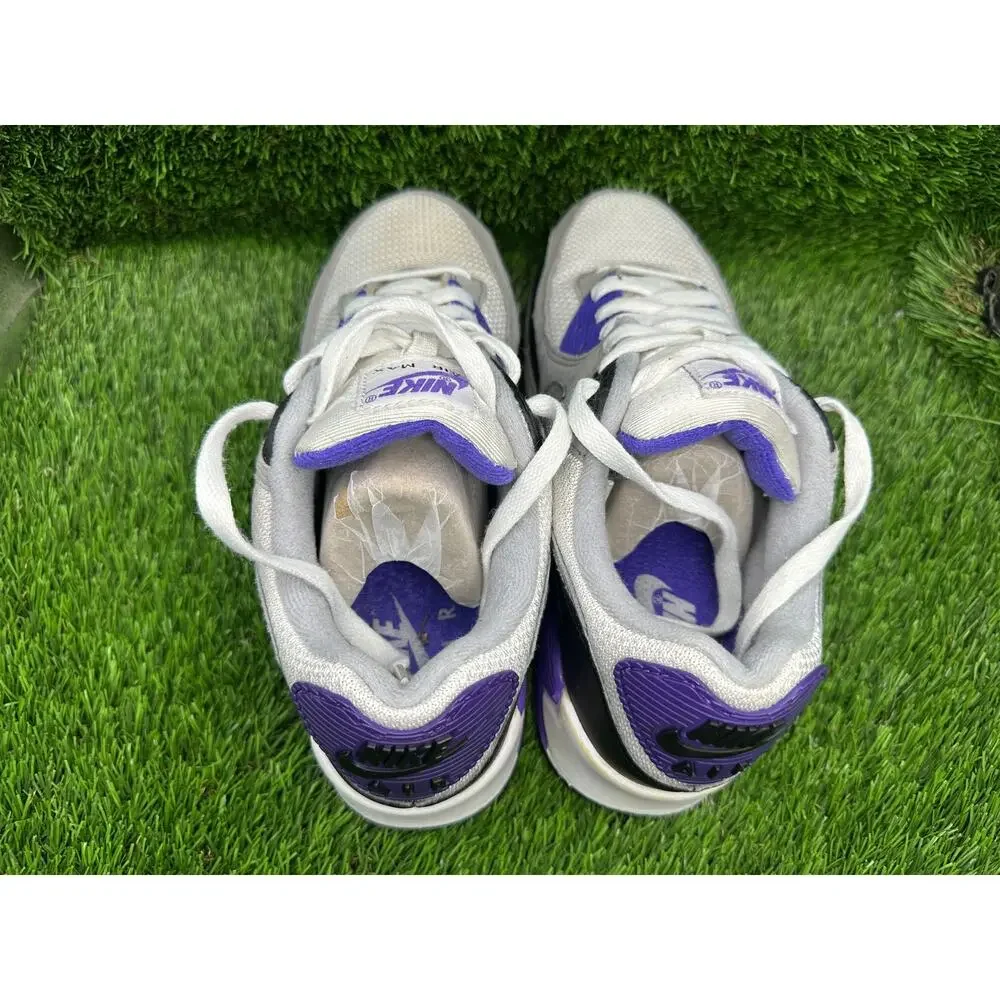 Nike Air Max 90 CD0490-103 Athletic Sneaker Women's 8.5 Gray Mesh Gym Cushioned